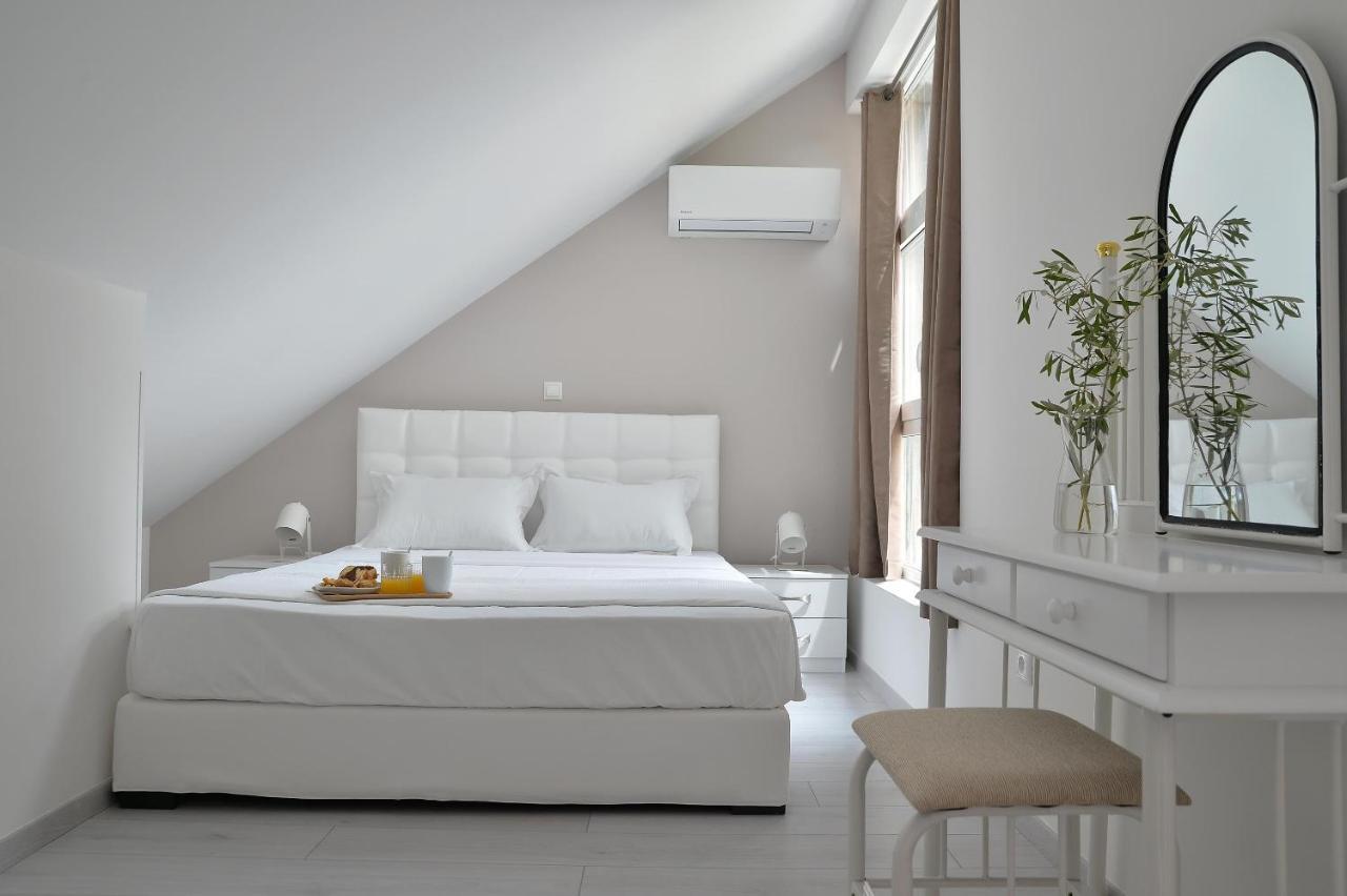Alekos Luxury Suites Free 24H Transportation From - To Airport Artemida  Exteriér fotografie